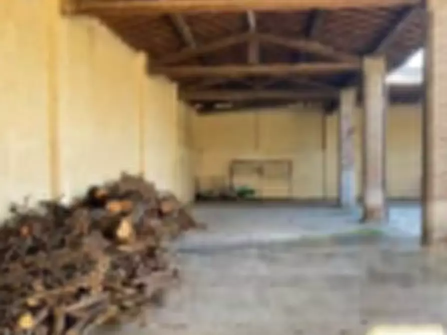 Immagine 8 di Stabile in vendita  in Via San Giacomo  a Rezzato