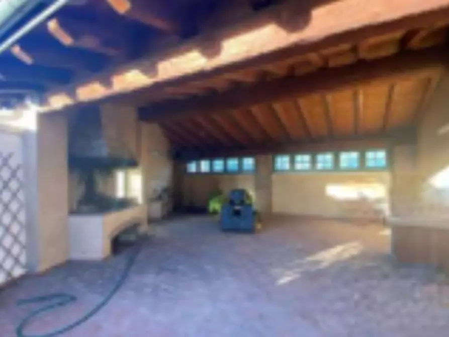 Immagine 15 di Stabile in vendita  in Via San Giacomo  a Rezzato