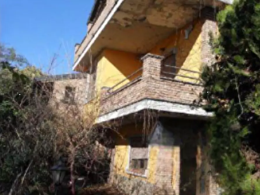 Immagine 3 di Villa in vendita  in Via Francesco d'Assisi a Rovato