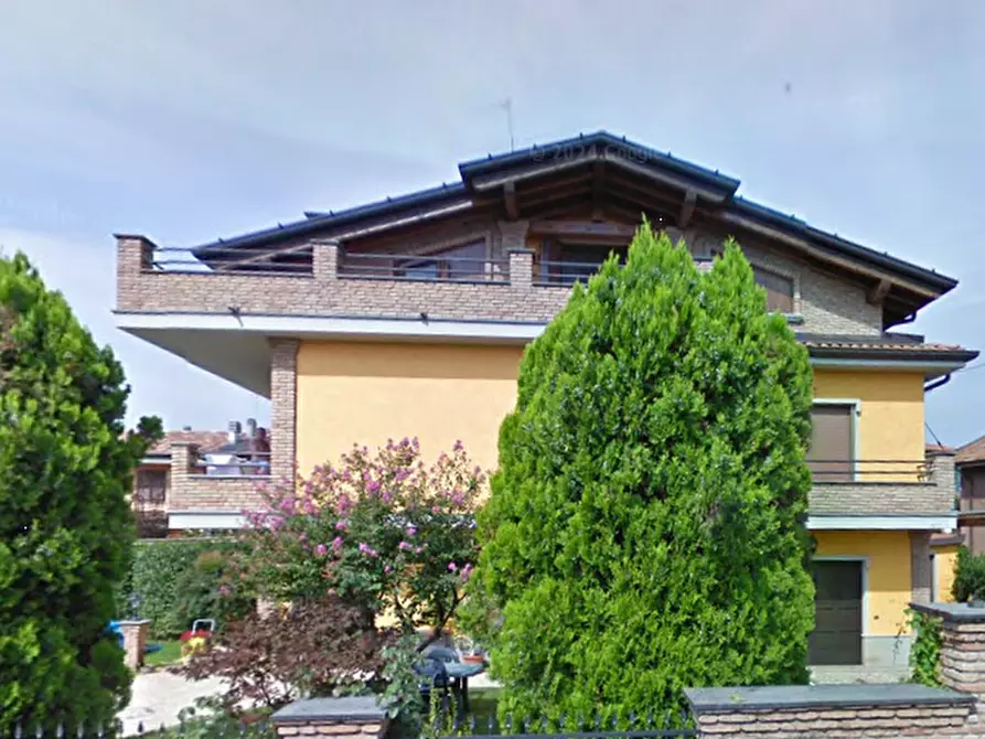 Immagine 5 di Villa in vendita  in Via Francesco d'Assisi a Rovato
