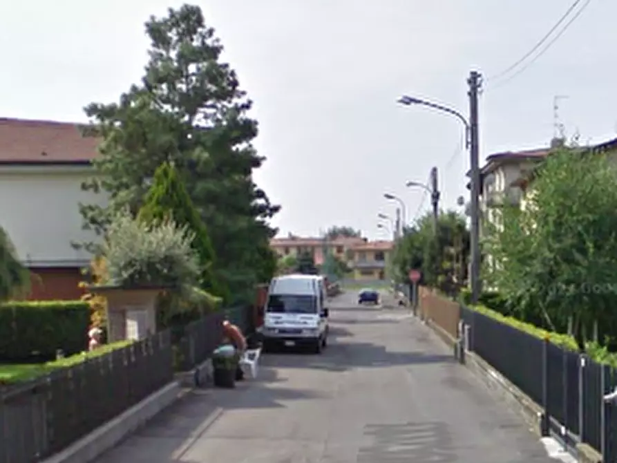 Immagine 7 di Villa in vendita  in Via Francesco d'Assisi a Rovato