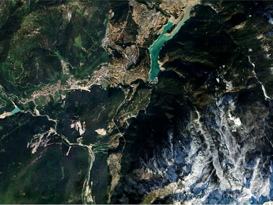 Immagine 29 di Capannone industriale in vendita  in Via Galghena a Pieve Di Cadore