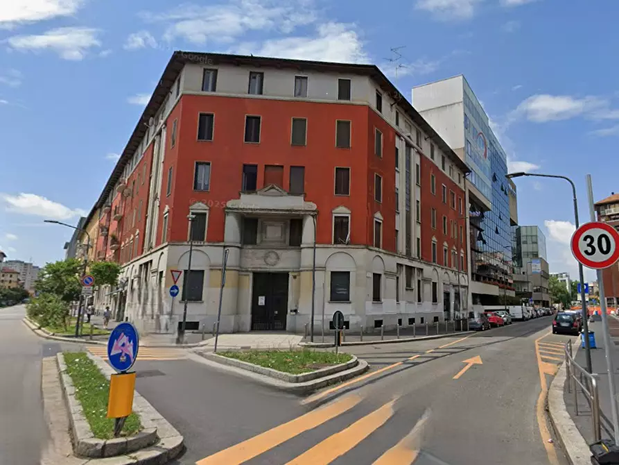 Immagine 23 di Appartamento in vendita  in Via Polesine a Milano