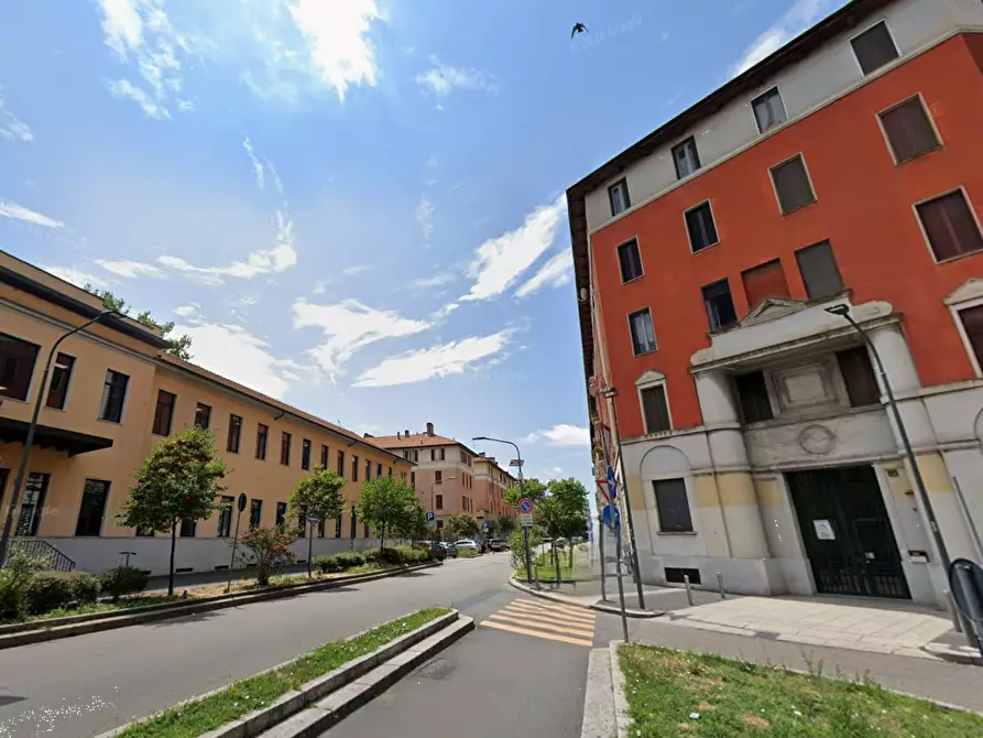 Immagine 25 di Appartamento in vendita  in Via Polesine a Milano