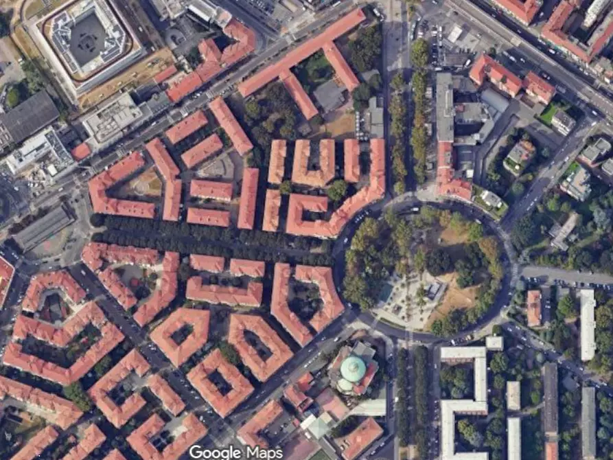Immagine 33 di Appartamento in vendita  in Via Polesine a Milano