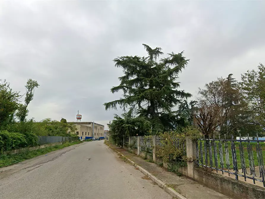 Immagine 7 di Porzione di villa in vendita  in Via Industriale a Rezzato