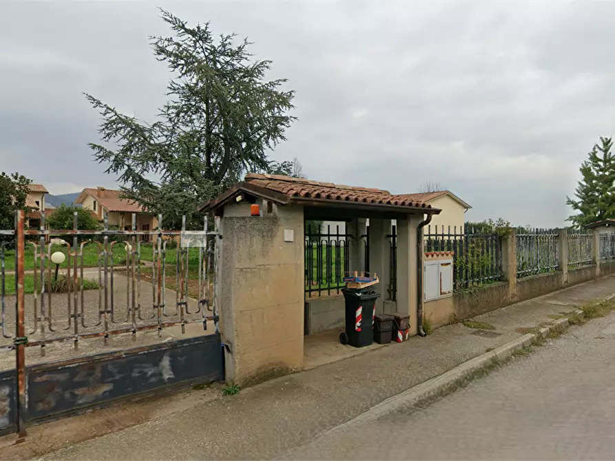 Immagine 9 di Porzione di villa in vendita  in Via Industriale a Rezzato