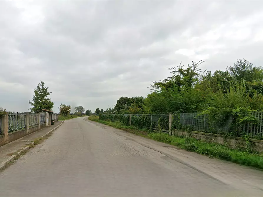 Immagine 10 di Porzione di villa in vendita  in Via Industriale a Rezzato