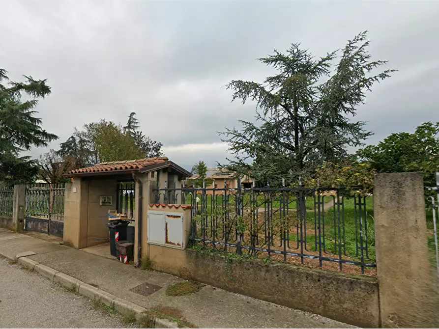 Immagine 12 di Porzione di villa in vendita  in Via Industriale a Rezzato