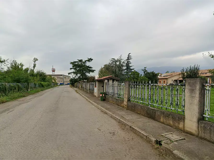 Immagine 24 di Porzione di villa in vendita  in Via Industriale a Rezzato