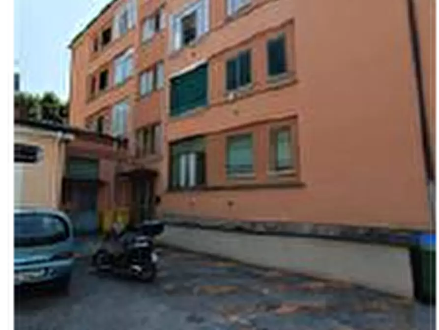 Immagine 2 di Appartamento in vendita  in Via Magenta a Lecco