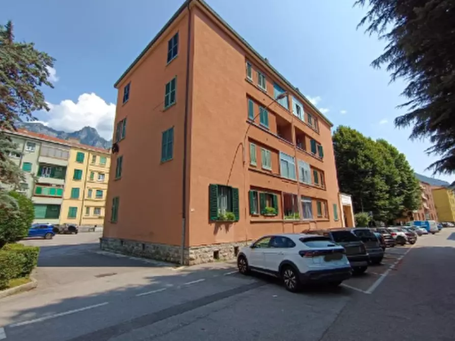 Immagine 3 di Appartamento in vendita  in Via Magenta a Lecco