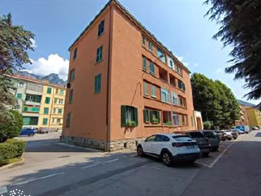 Immagine 4 di Appartamento in vendita  in Via Magenta a Lecco