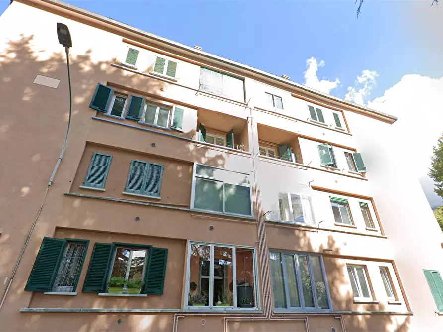 Immagine 12 di Appartamento in vendita  in Via Magenta a Lecco
