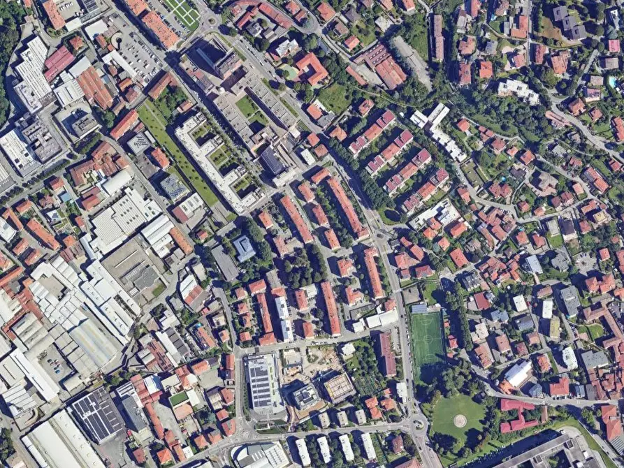 Immagine 28 di Appartamento in vendita  in Via Magenta a Lecco