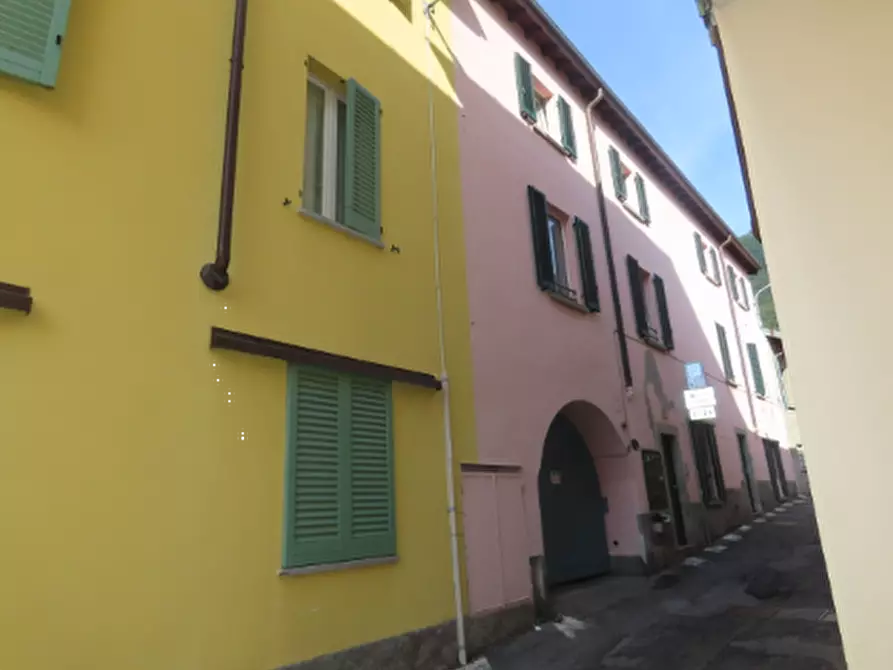 Immagine 15 di Appartamento in vendita  in Via Antonio Stoppani a Valmadrera