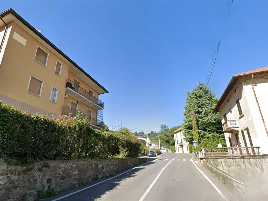 Immagine 11 di Appartamento in vendita  in Via C. Cantù a Olgiate Molgora