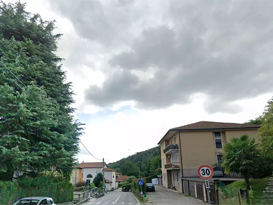 Immagine 16 di Appartamento in vendita  in Via C. Cantù a Olgiate Molgora