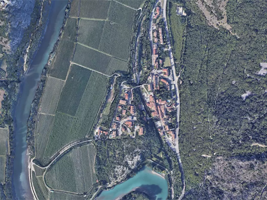 Immagine 2 di Terreno agricolo in vendita  in Via Molino a Dolcè