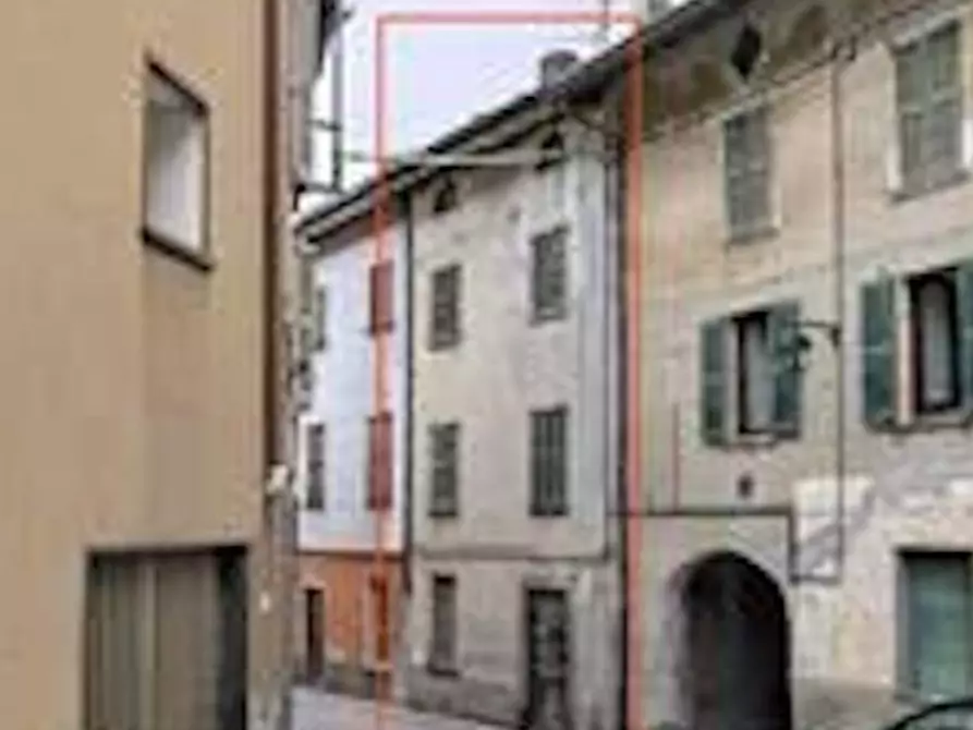 Immagine 7 di Magazzino in vendita  in Via Mentana a Albavilla