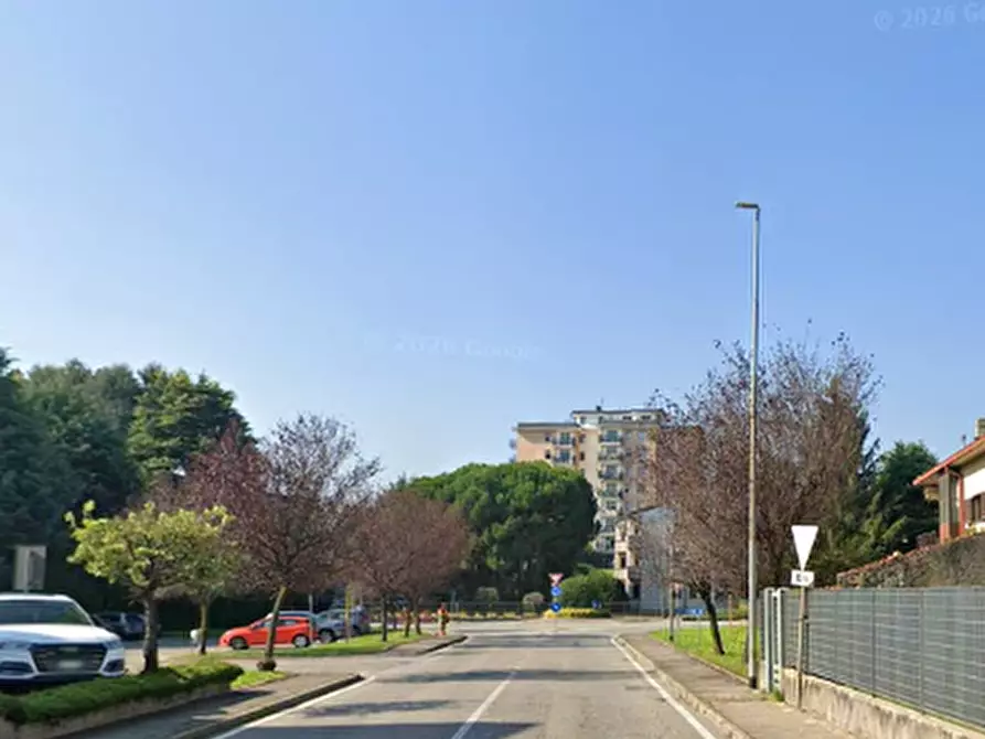 Immagine 10 di Laboratorio in vendita  in Via IV Novembre a Bulgarograsso