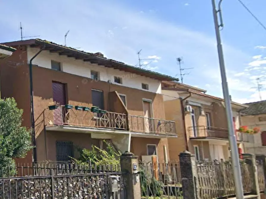 Immagine 4 di Casa bifamiliare in vendita  in Via Luigi Cadorna a Quinzano D'oglio