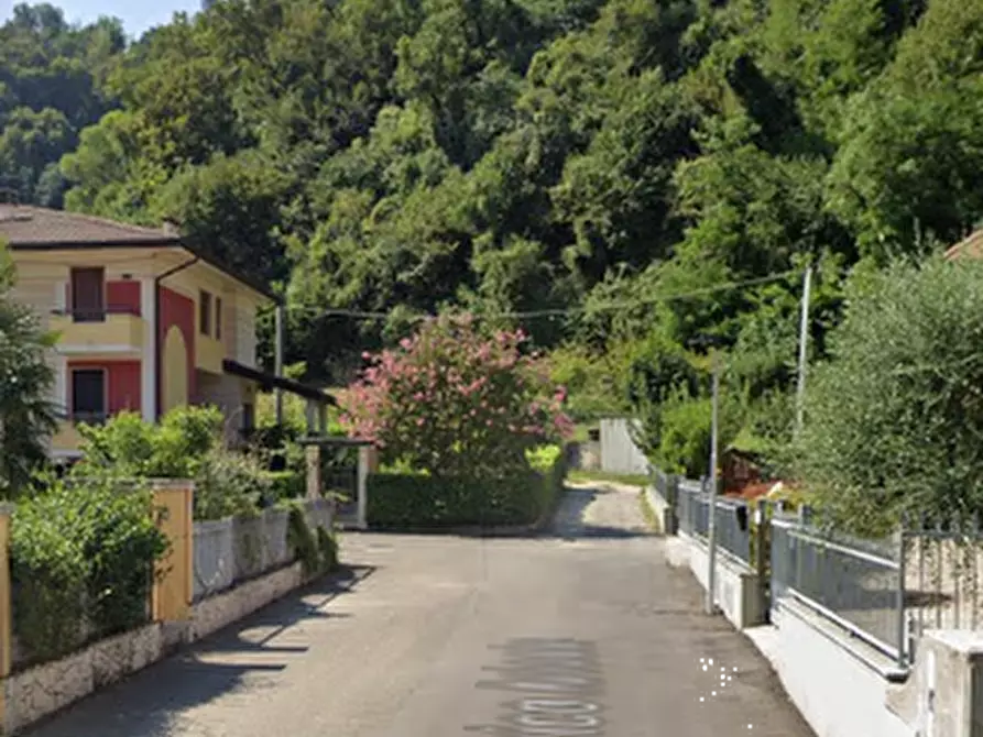 Immagine 7 di Terreno edificabile in vendita  in Via Ludovico Ariosto a Chiampo