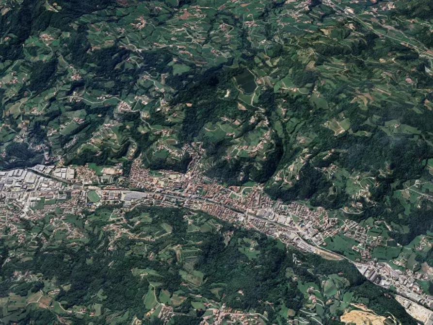 Immagine 13 di Terreno edificabile in vendita  in Via Ludovico Ariosto a Chiampo