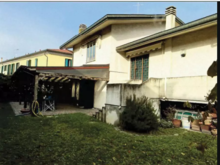 Immagine 5 di Casa indipendente in vendita  in Via Breo  a Piove Di Sacco