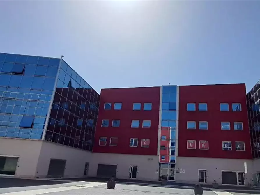 Immagine 2 di Ufficio in vendita  in Strada Morolense a Frosinone
