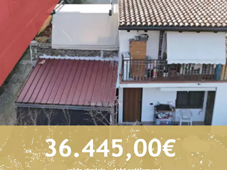 Immagine 1 di Casa indipendente in vendita  in Via Fornaci a Frosinone