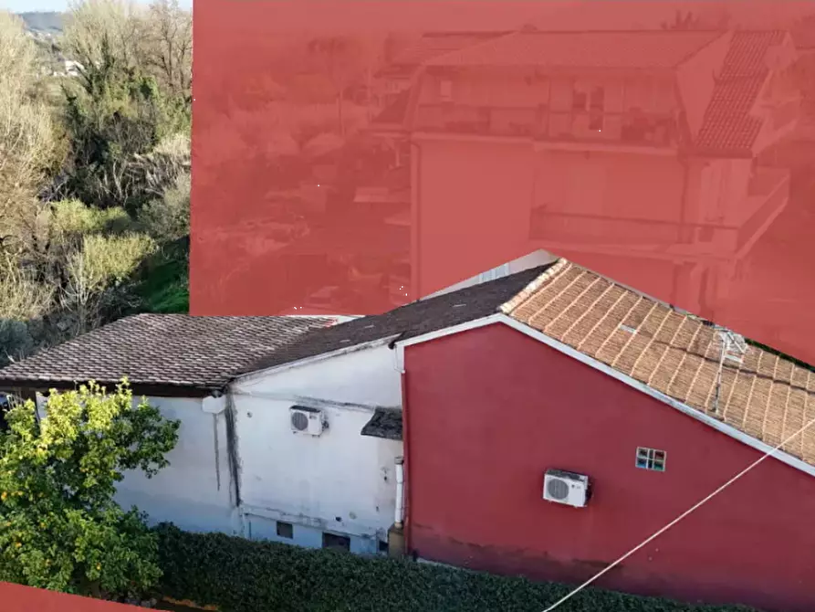 Immagine 3 di Casa indipendente in vendita  in Via Fornaci a Frosinone