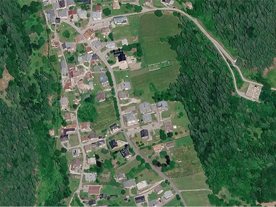 Immagine 10 di Terreno agricolo in vendita  in via burrei a Pieve Di Cadore