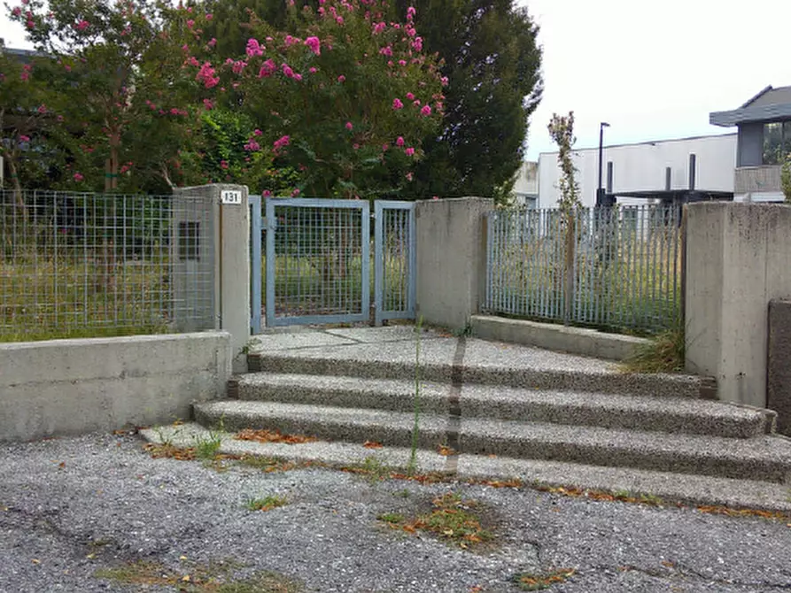 Immagine 4 di Magazzino in vendita  in Via Italia  a San Vendemiano