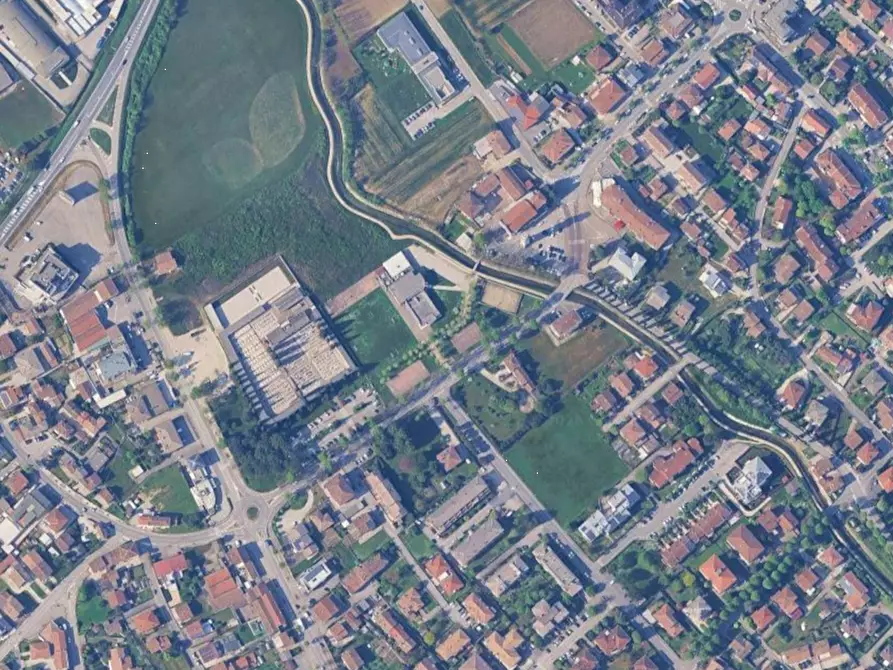 Immagine 16 di Magazzino in vendita  in Via Italia  a San Vendemiano