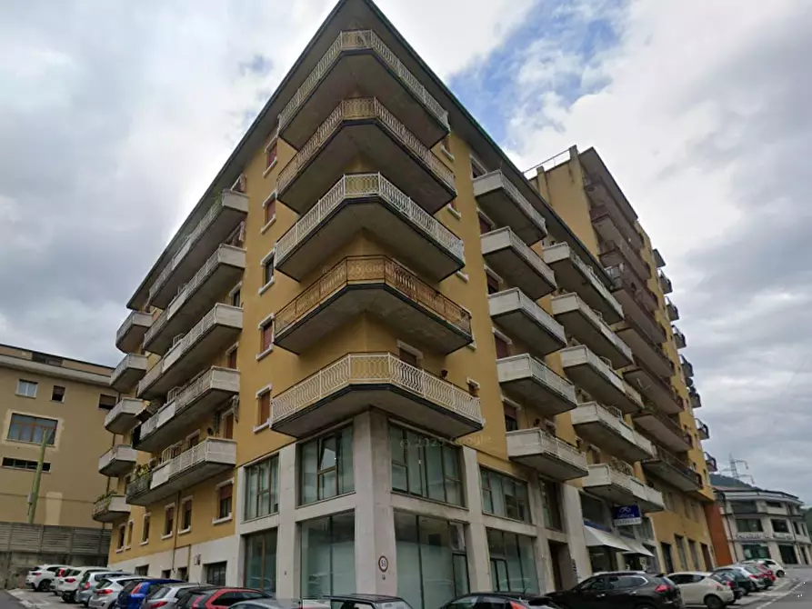 Immagine 3 di Appartamento in vendita  in Via Massimo D'Azeglio a Lumezzane