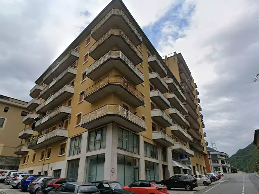 Immagine 9 di Appartamento in vendita  in Via Massimo D'Azeglio a Lumezzane