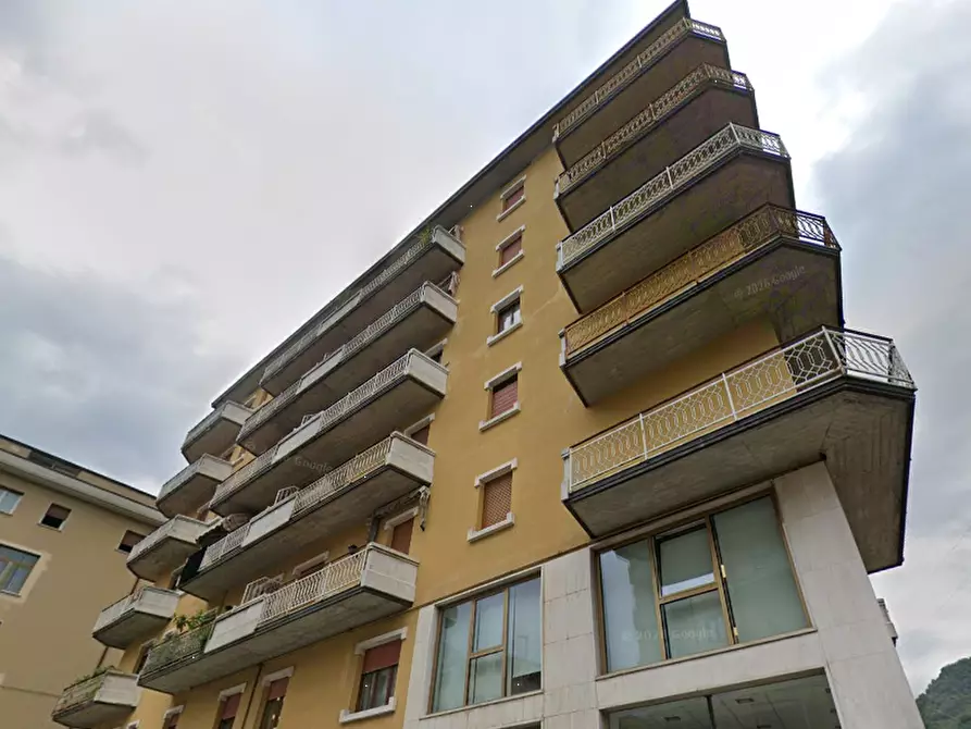 Immagine 11 di Appartamento in vendita  in Via Massimo D'Azeglio a Lumezzane