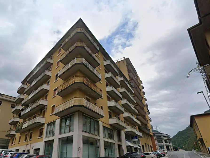 Immagine 16 di Appartamento in vendita  in Via Massimo D'Azeglio a Lumezzane