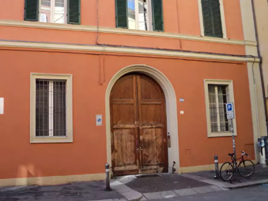 Immagine 26 di Porzione di casa in vendita  in via delle Belle Arti a Bologna