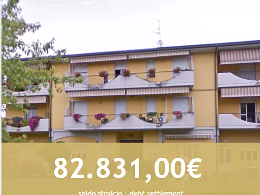 Immagine 1 di Appartamento in vendita  in Via Regia Antica a Lonato del Garda