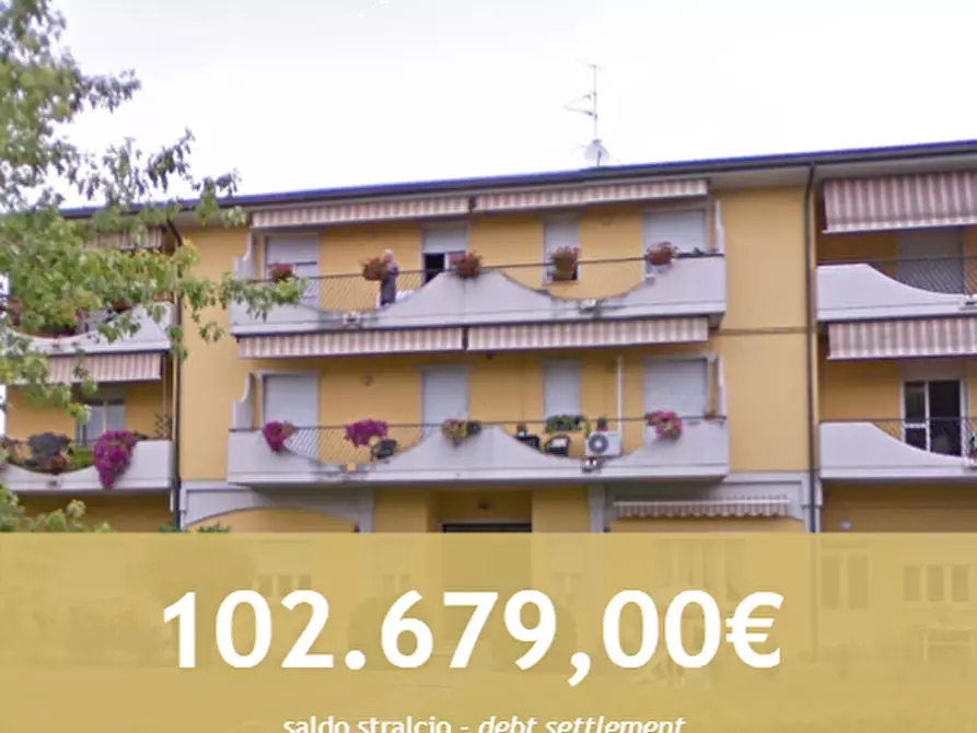 Immagine 1 di Appartamento in vendita  in Via Regia Antica a Lonato del Garda