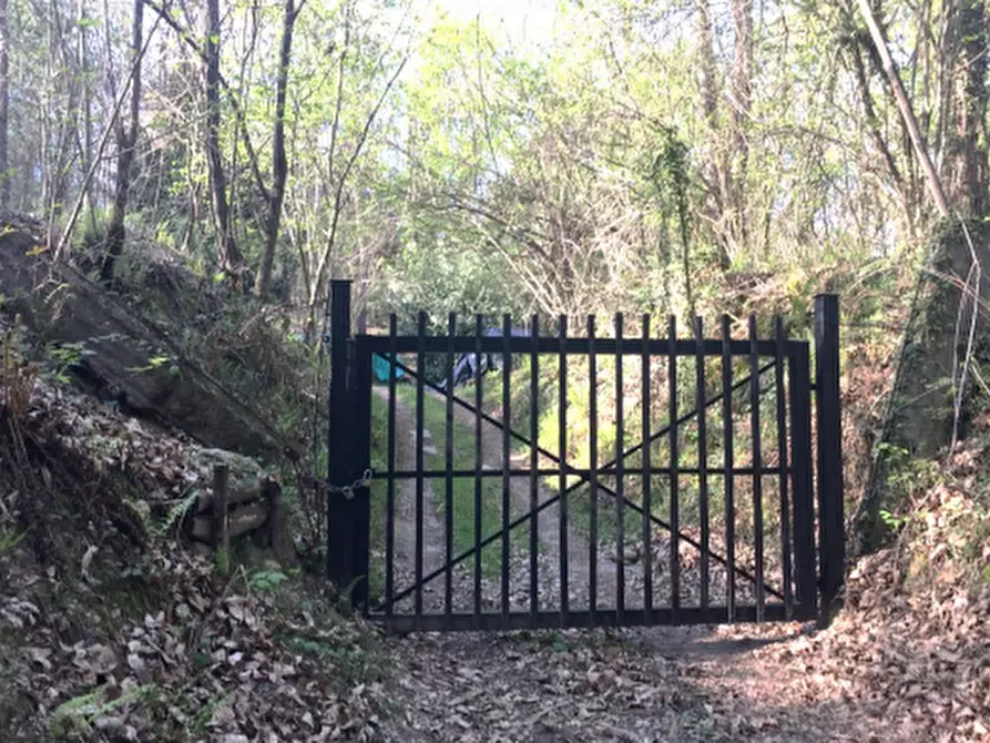 Immagine 5 di Terreno agricolo in vendita  in Via Degli Alpini a Lipomo