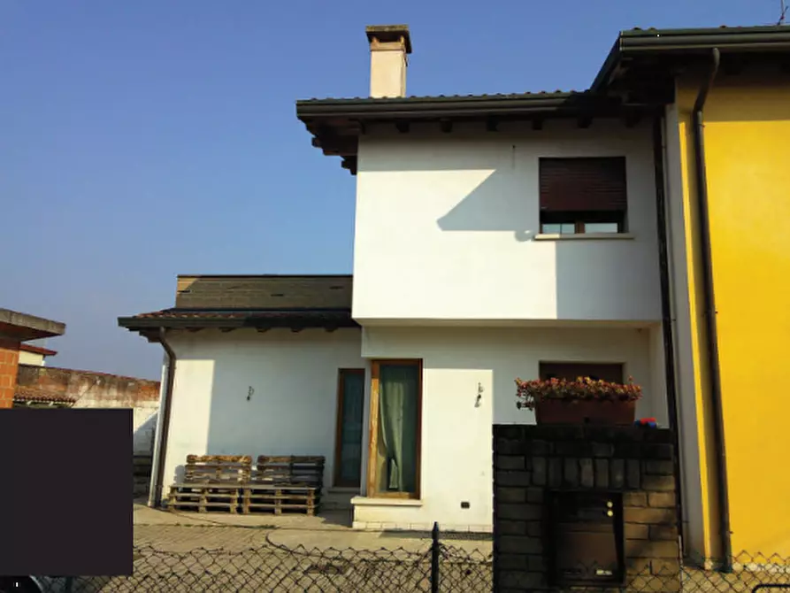 Immagine 2 di Casa indipendente in vendita  in Via Sile a Vedelago