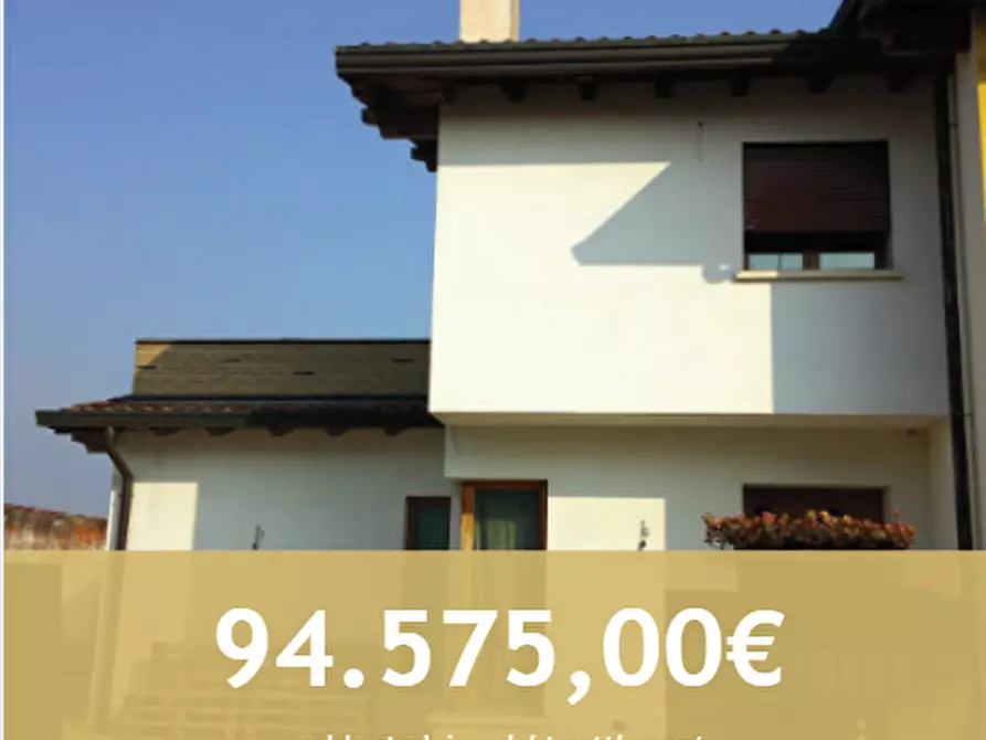 Immagine 1 di Casa indipendente in vendita  in Via Sile a Vedelago