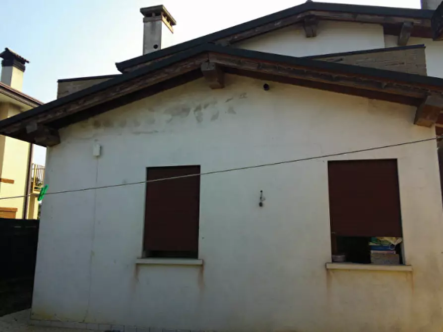 Immagine 5 di Casa indipendente in vendita  in Via Sile a Vedelago
