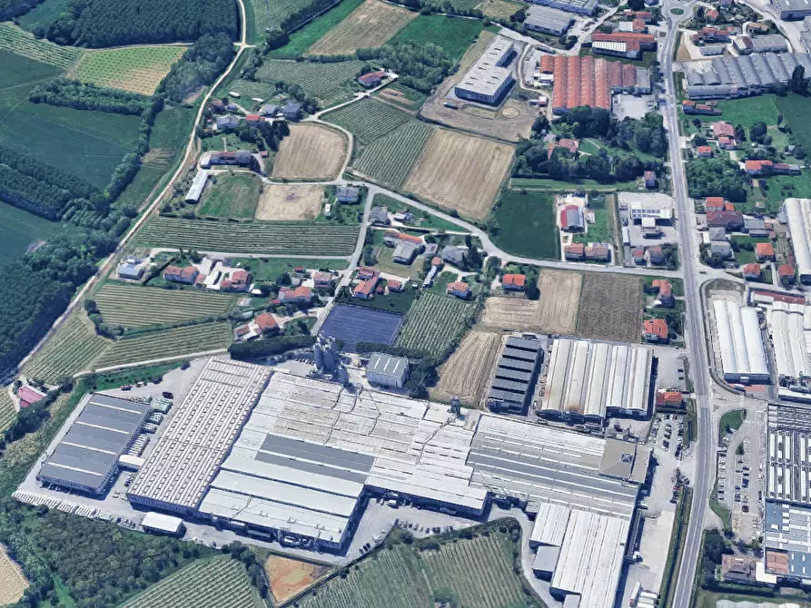 Immagine 8 di Magazzino in vendita  in Via Castella a Mansuè