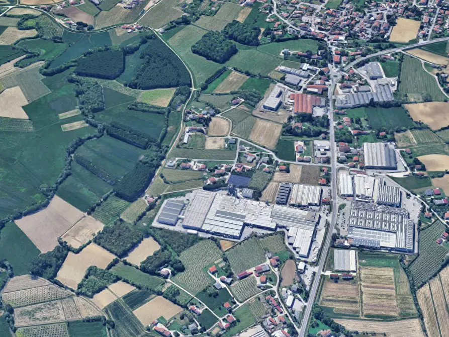 Immagine 10 di Magazzino in vendita  in Via Castella a Mansuè