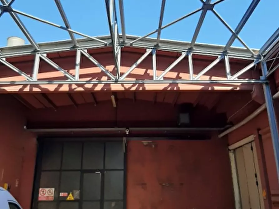 Immagine 13 di Capannone industriale in vendita  in Via Monte Bianco a Villa Guardia