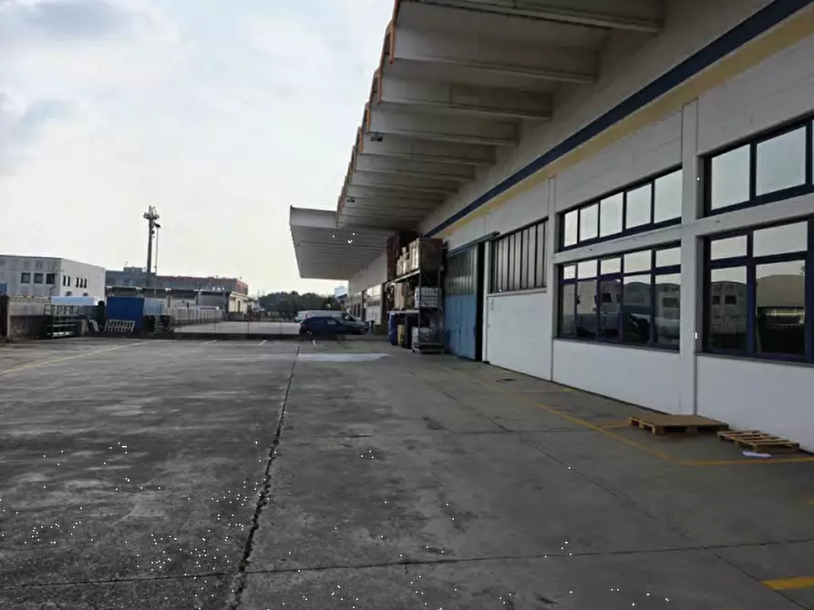 Immagine 10 di Capannone industriale in vendita  in Via Marco Pellicciaio a Treviso